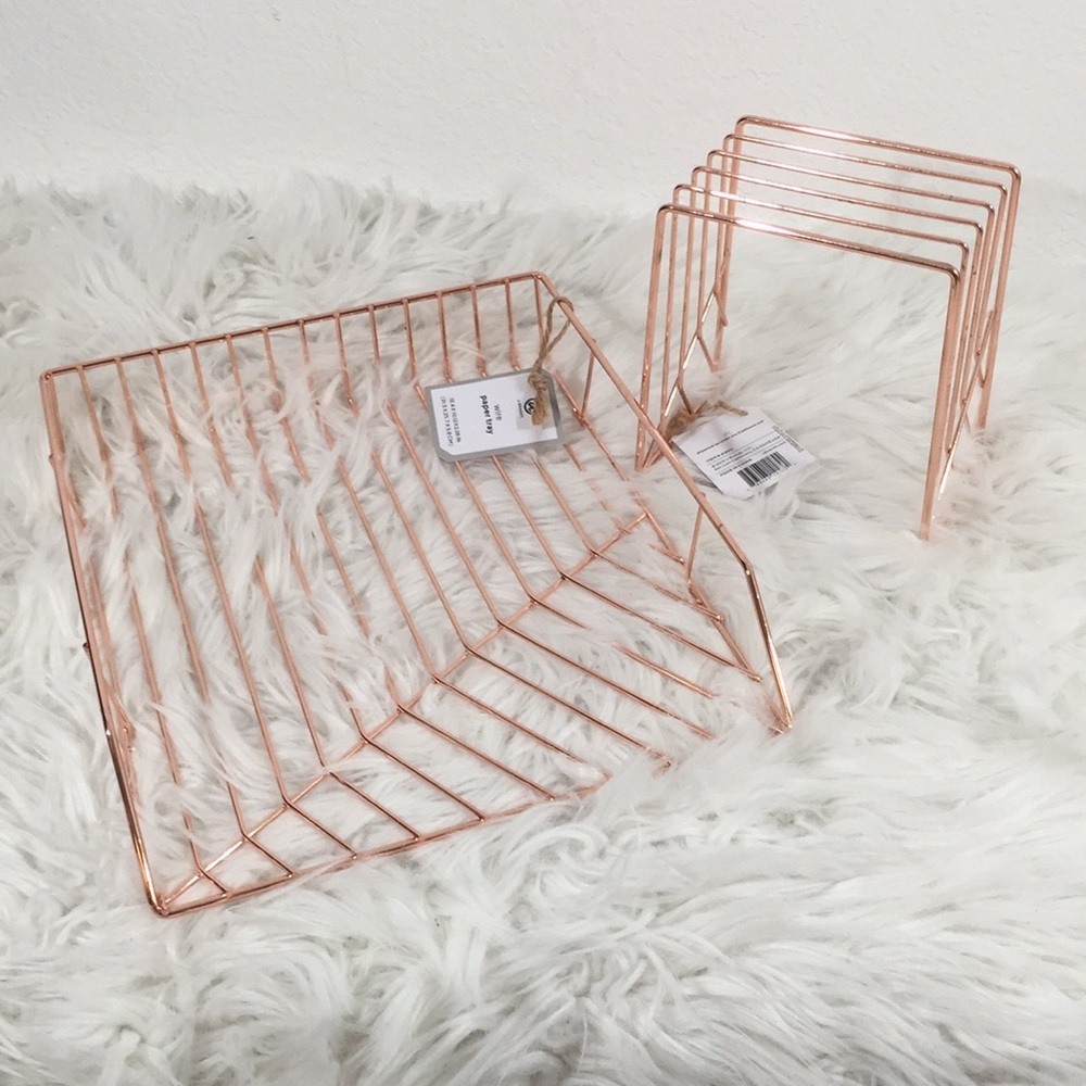U Brands Fashion Wire Desktop Letter Tray, Letter Size, Rose Gold New